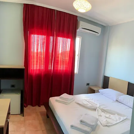 Dodona ホテル Sarandë