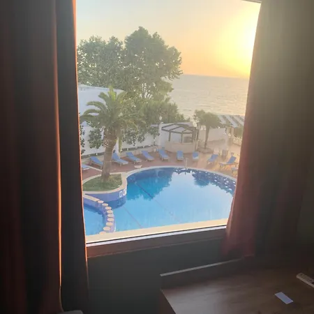 Dodona 4* Sarandë